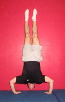 Handstand push up - Elbows too wide