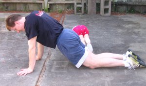 knee push up